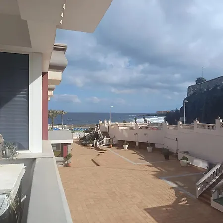 Comfortable Apartment With Sea View, La Estrella, 57 M² Apartamento